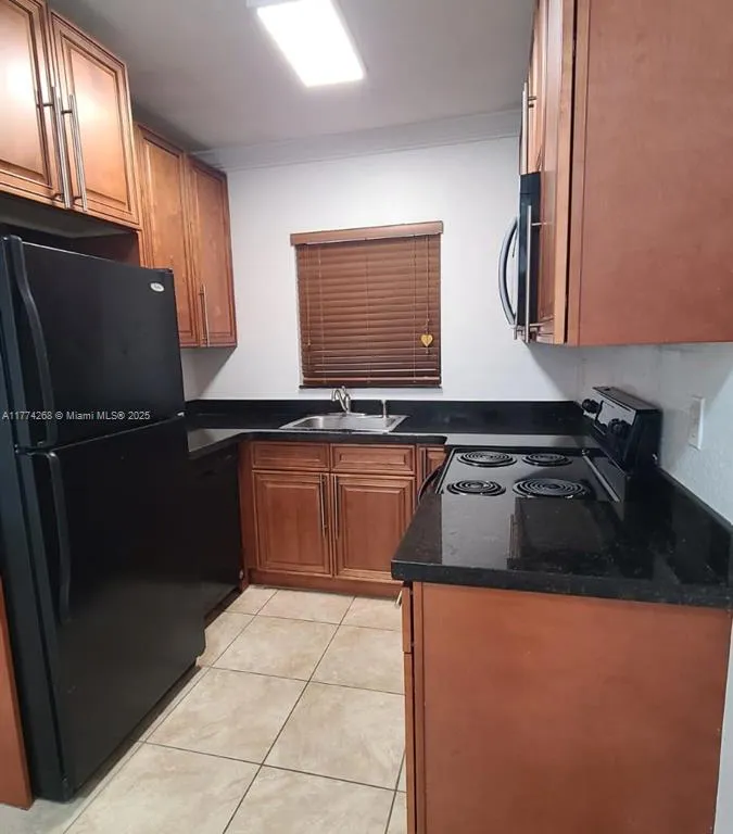 1925 Madison St # 10, Hollywood FL 33020