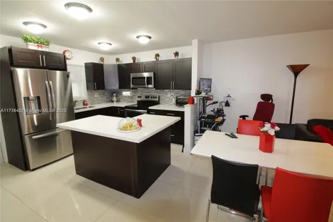 19143 NW 35th Ave, Miami Gardens FL 33056