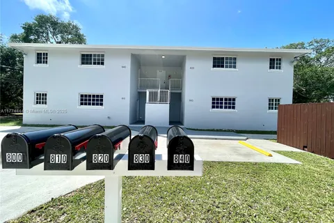 800 SW 10th Ave # 830, Hallandale Beach FL 33009