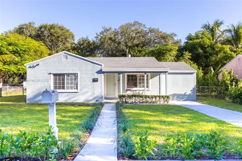 1510 NE 132nd Rd, North Miami FL 33161