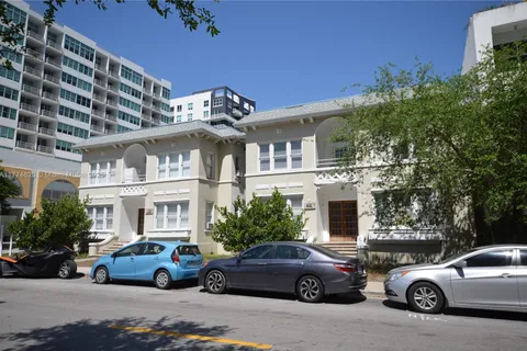 401 NE 22nd St, Miami FL 33137