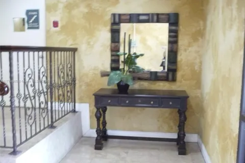 1800 Sans Souci Blvd # 219, North Miami FL 33181