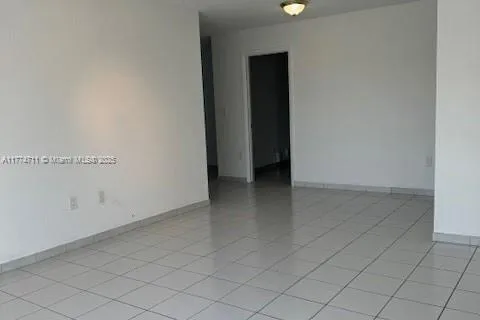 3230 SW 27th St # 0, Miami FL 33133