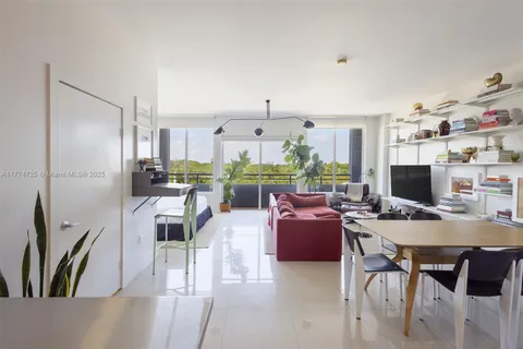 3250 Grand Ave # 504, Miami FL 33133