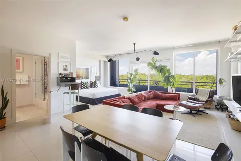 3250 Grand Ave # 504, Miami FL 33133