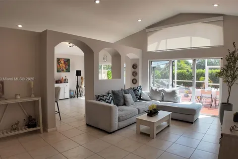 6298 Harbour Chase Dr, Lake Worth FL 33467