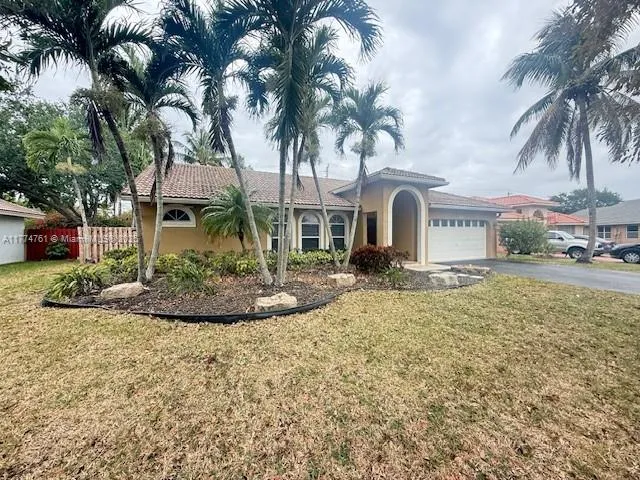 4488 NW 89th Way, Coral Springs FL 33065