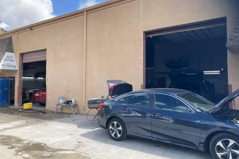 12459 SW 130th St # 8, Miami FL 33186