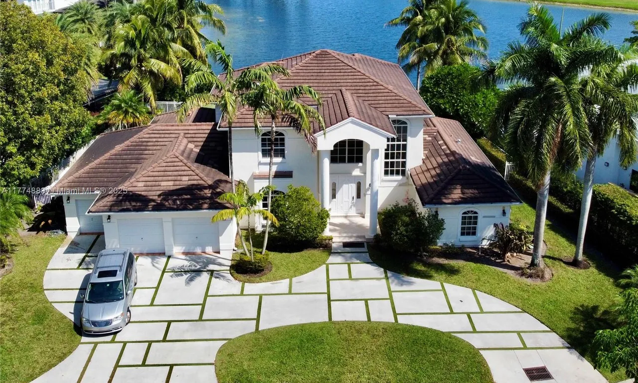 5023 NW 94th Doral Pl # 5023, Doral FL 33178