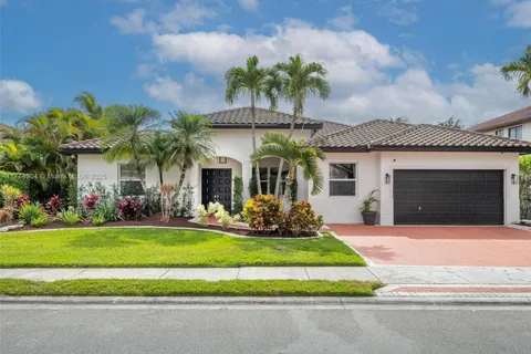 373 SW 159th Ln, Pembroke Pines FL 33027
