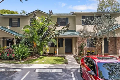 436 Westree Ln, Plantation FL 33324