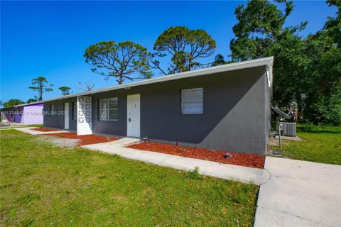 5112 La Salle St # B, Fort Pierce FL 34951