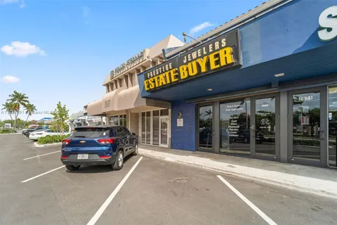 2669 E Commercial Blvd, Fort Lauderdale FL 33308