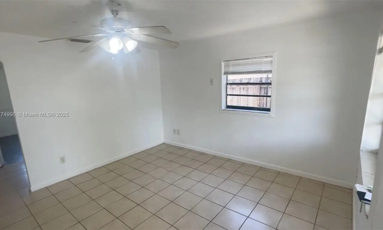 5737 Hayes St # 5737, Hollywood FL 33021