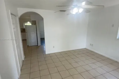 5737 Hayes St # 5737, Hollywood FL 33021
