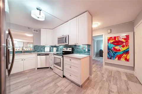 9165 SW 14th St # 1105, Boca Raton FL 33428