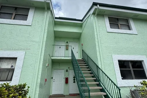4096 N Pine Island Rd # 2111, Sunrise FL 33351