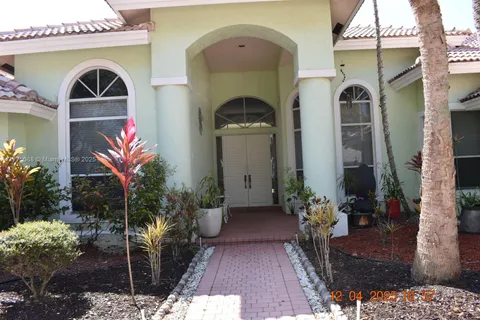 12044 NW 9th Pl, Coral Springs FL 33071