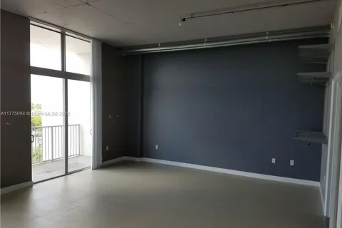 2100 VAN BUREN # 504, Hollywood FL 33020