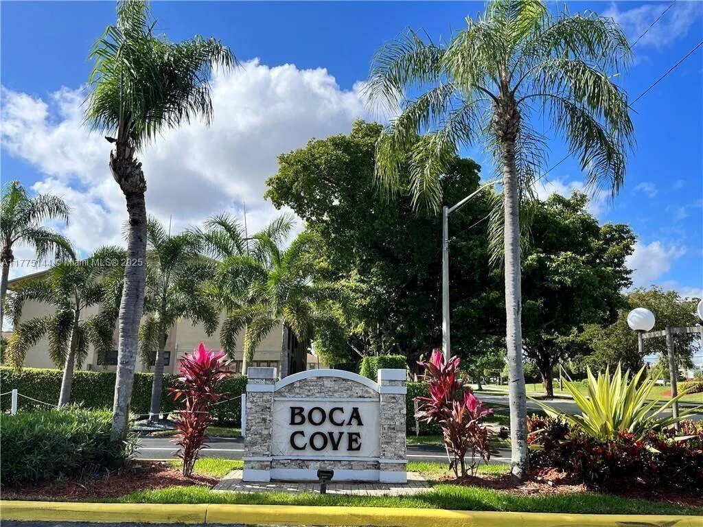 9413 Boca Cove Cir # 1109, Boca Raton FL 33428