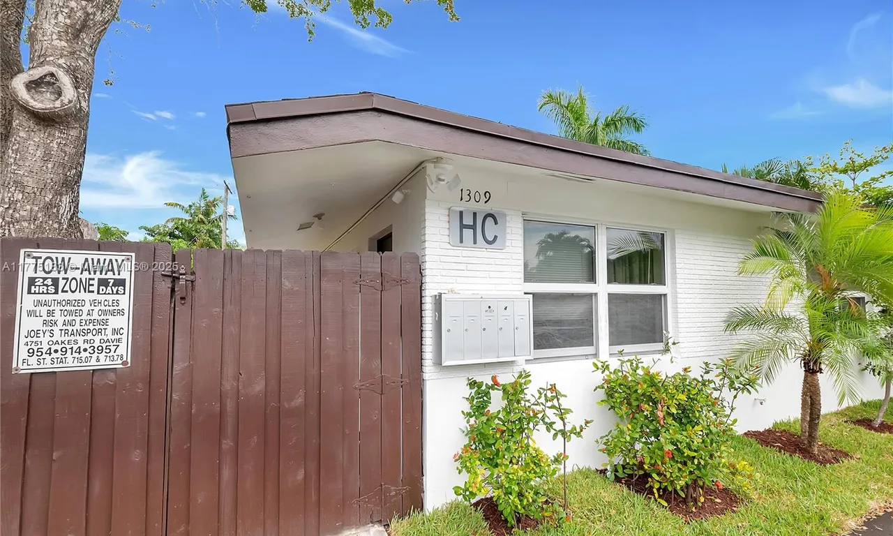 1309 NE 16th Ter # 3, Fort Lauderdale FL 33304