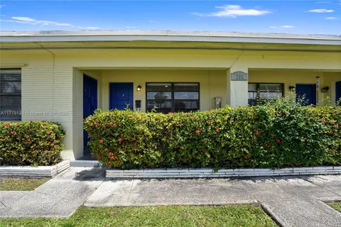 380 SE 12th Ave # 2, Deerfield Beach FL 33441