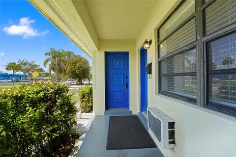 380 SE 12th Ave # 2, Deerfield Beach FL 33441