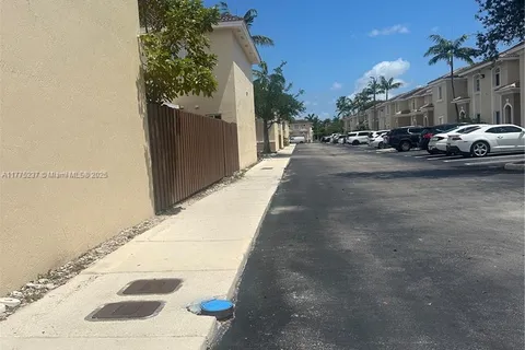 7160 NW 174th Ter # 202, Hialeah FL 33015