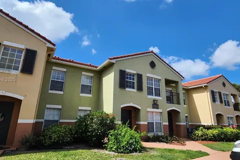 10312 S Fox Trail Rd S # 1004, Royal Palm Beach FL 33411