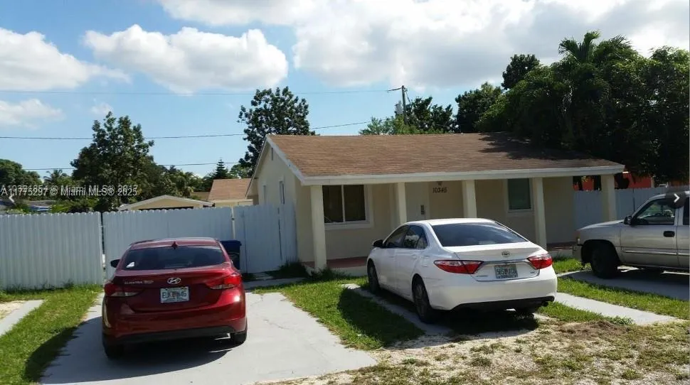 10345 NW 30th Ct, Miami FL 33147