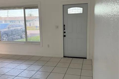 2340 Oleander Dr, Miramar FL 33023