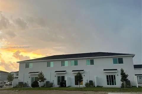 1070 nw 6th terrace 1070 nw 6th terrace, Florida City FL 33034