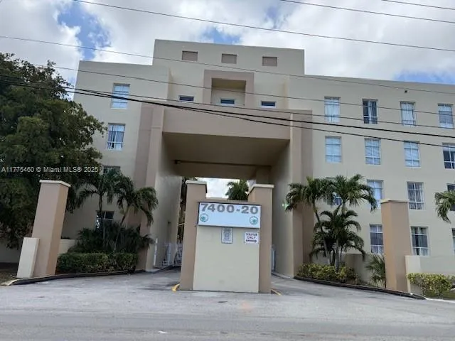 7420 W 20th Ave # 236, Hialeah FL 33016