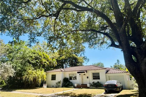 46 NW 96th St, Miami Shores FL 33150