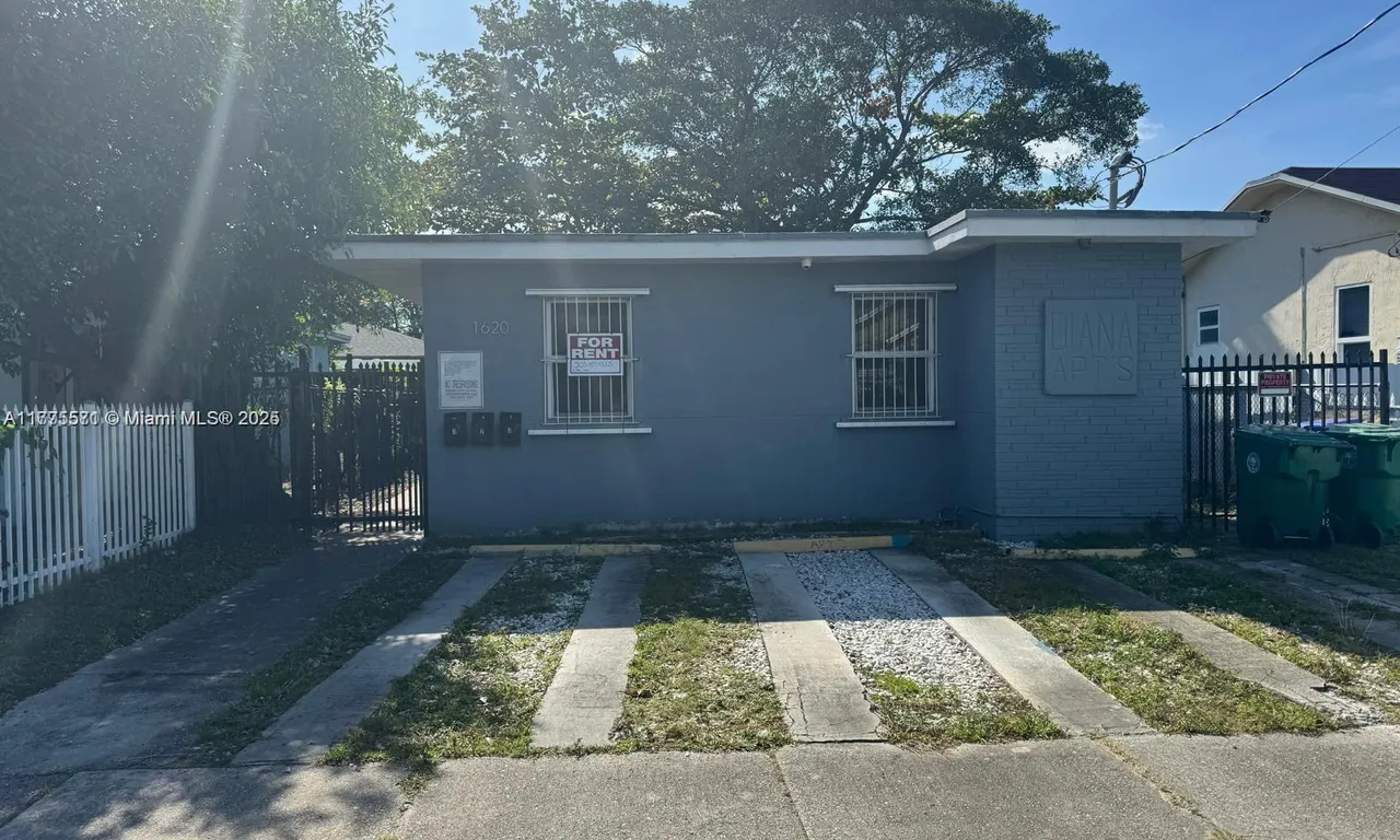 1620 NW 64th St, Miami FL 33147