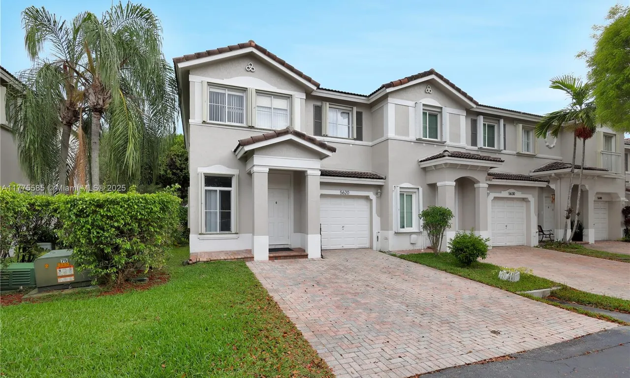 5620 NW 113th Pl # 5620, Doral FL 33178