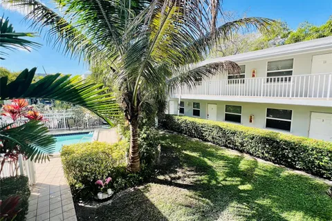 417 NE 17th Ave # 10, Fort Lauderdale FL 33301
