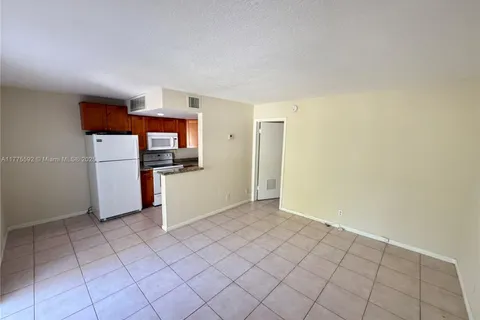 417 NE 17th Ave # 10, Fort Lauderdale FL 33301