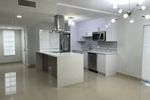 16571 Blatt Blvd # 101, Weston FL 33326