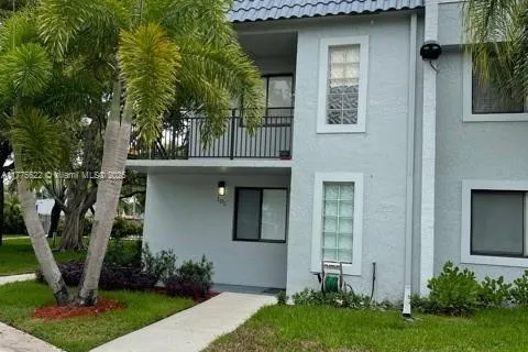 16571 Blatt Blvd # 101, Weston FL 33326