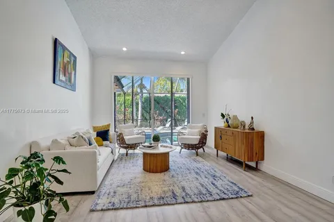 1987 S Landing Way, Weston FL 33326