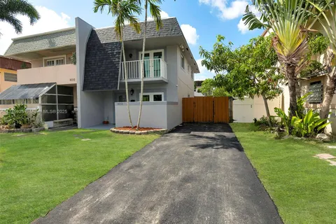 8012 SW 5th St # 8012, North Lauderdale FL 33068