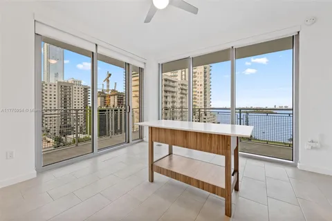 2150 N Bayshore Dr # 0701, Miami FL 33137