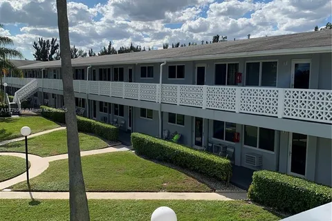 600 Layne Blvd # 217, Hallandale Beach FL 33009