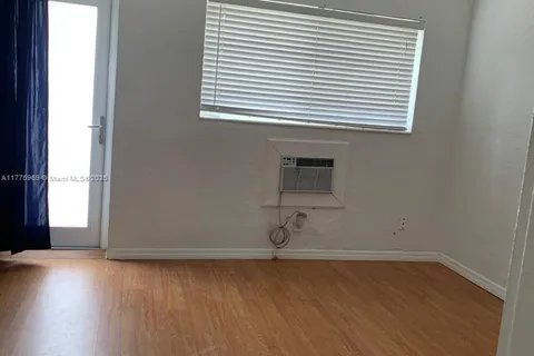 600 Layne Blvd # 217, Hallandale Beach FL 33009