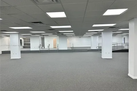 3015 N Ocean Blvd # C120, Fort Lauderdale FL 33308