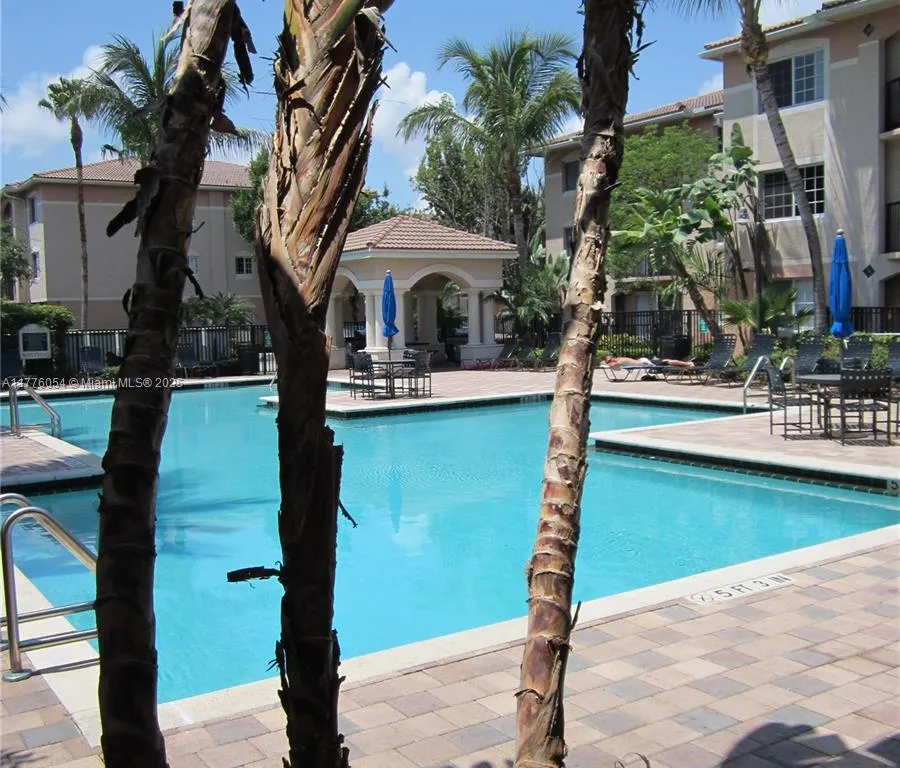 2015 SE 10th Ave # 129, Fort Lauderdale FL 33316