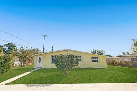 6110 SW 38th Street, Davie FL 33314