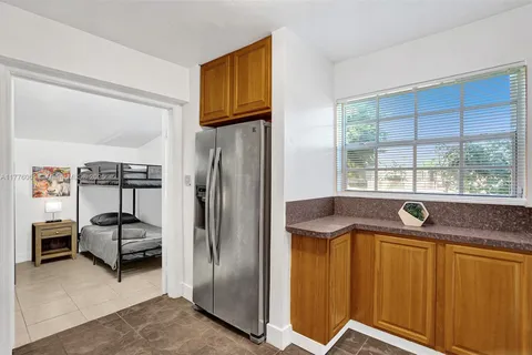 6110 SW 38th Street, Davie FL 33314
