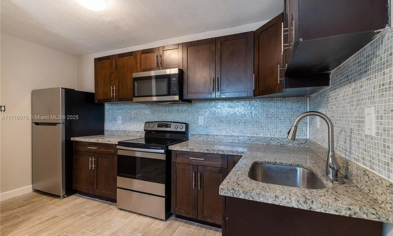 601 S Flagler Ave # 11, Homestead FL 33030
